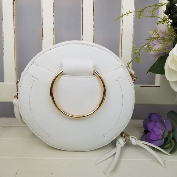 (White and Snakeskin print) circle, round purses - Picture 3 of 8